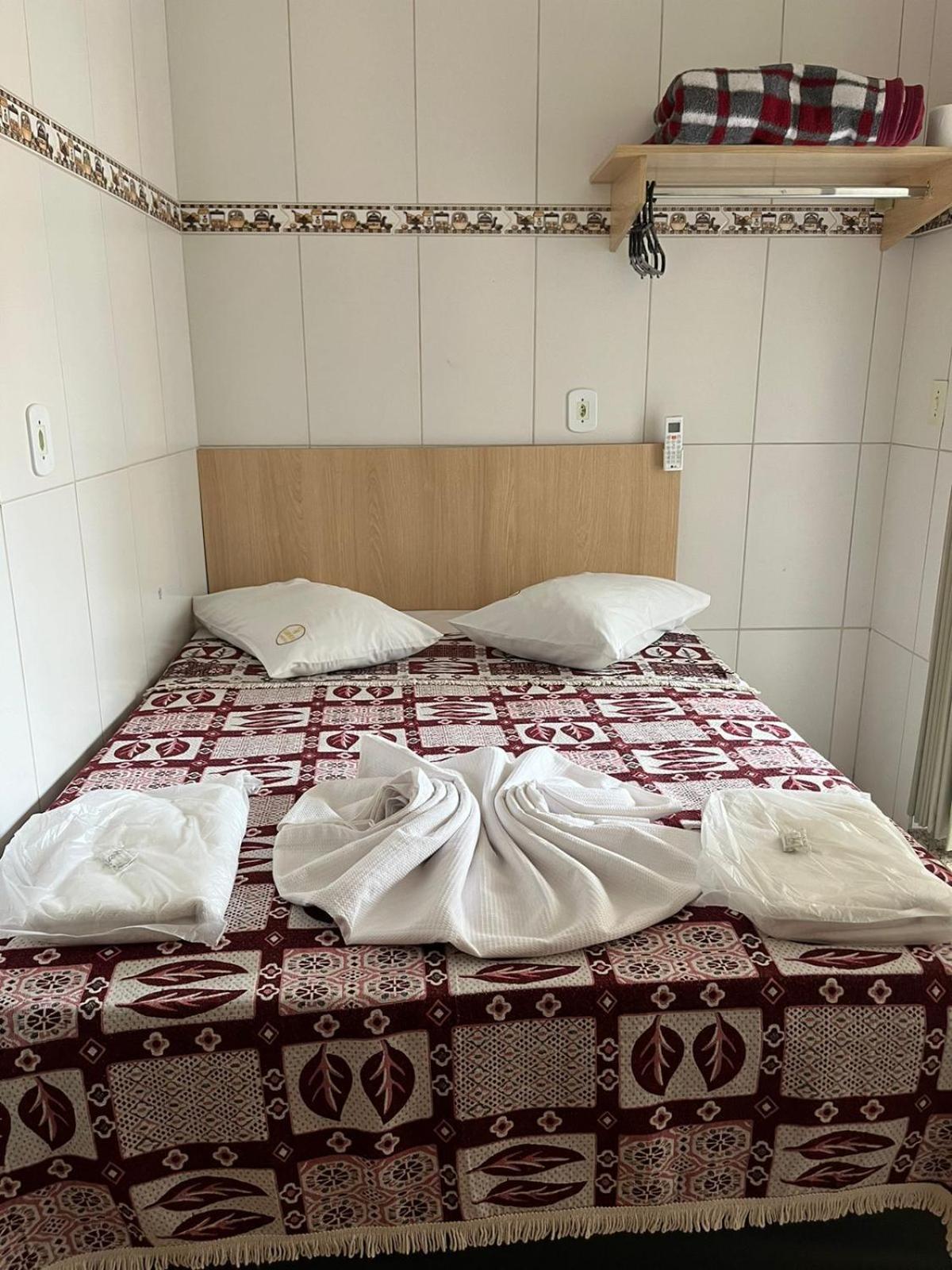 Pousada Soares Aparecida  Cameră foto